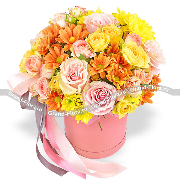 Заманчивая нежность - букет из кустовых хризантем и роз, альстромерий и эустом